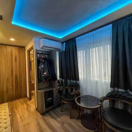 New Luxury 3-bedroom Apartment *