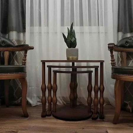 Apartment New Luxury 3-bedroom