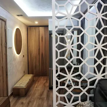 New Luxury 3-bedroom